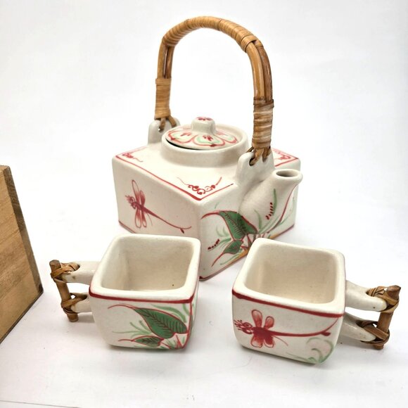 Vintage Ceramic Teapot Set Floral Dragonfly Design With Bamboo Handle je172 - Picture 7 of 16